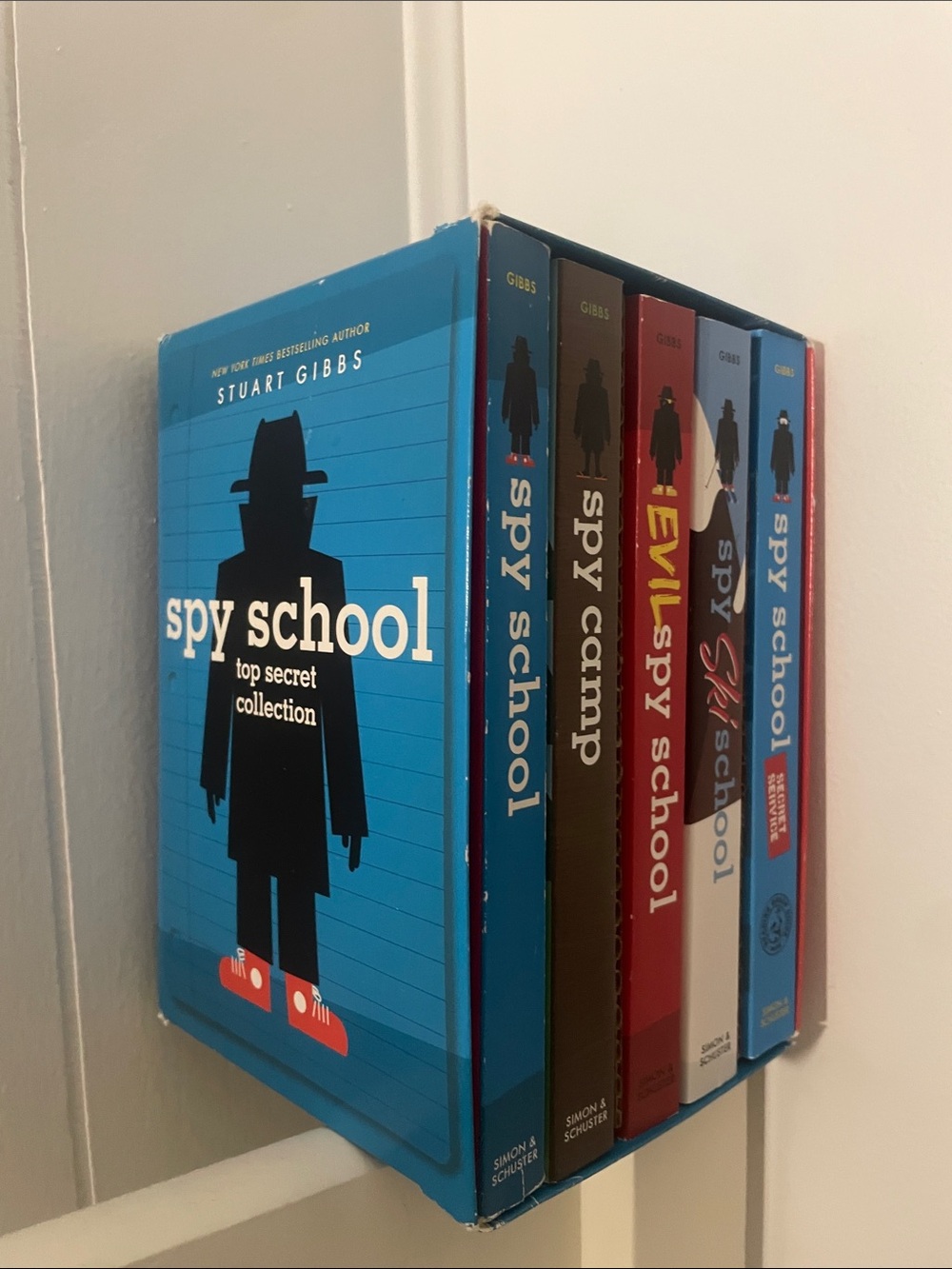 Spy school- top secret collection